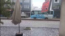 Demirözü'nde Dolu Yağışı Etkili Oldu