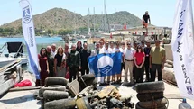 Akyarlar'da Deniz Temizliği Yapıldı