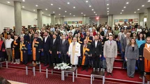 Erciyes Üniversitesi'nde Mezuniyet Töreni