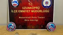 Uzunköprü’de şüpheli araçtan uyuşturucu çıktı