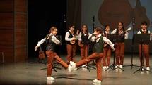 Kocaeli'de Öğrencilerden Eğlenceli Performans