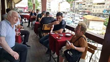 Niksar’da yaşayan 1 metrelik adam ilçenin neşe kaynağı oldu