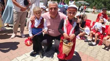 Balıkesir'de Miniklerin Geri Dönüşüm Defilesi