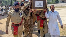 Pakistan'da Askeri Helikopter Düştü