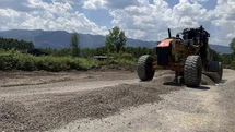 Duraklar köyünde yol çalışmaları sürüyor