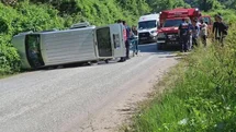 Kocaali'de Otomobil Kanalda Devrildi