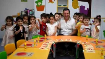 Kuşadası'ndaki Çocuk Gelişim Merkezi Ailelere Destek Oluyor