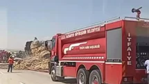 Gaziantep’te saman balyası yüklü tırda yangın