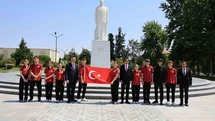 Çameli Heyeti Azerbaycan'da Temaslarda Bulundu