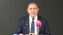 CHP İstanbul'da Rozet Töreni Düzenlendi