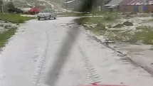 Sivas’ta kuvvetli dolu yağışı beraberinde sele neden oldu