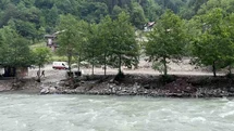 Rize’de aranan kayıp şahıs ölü bulundu, arama çalışmasına katılan ekibin botu devrildi, 1 personel hayatını kaybetti