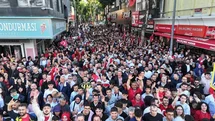 Pendik'te Dev Ekranda Milli Coşku