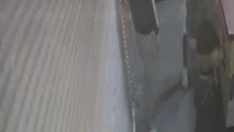 İçecek hırsızlığı güvenlik kamerasında