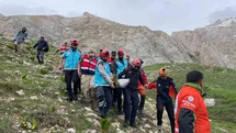 Tunceli'de Düşerek Yaralanan Adam Kurtarıldı