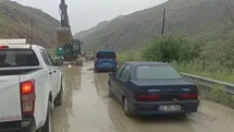 Erzincan'da Sel Nedeniyle Kapanan Yol Açıldı