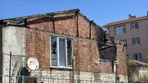 İzmit'te Ev Yangını Kundaklama Şüphesiyle İlgili