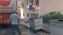 lkadım’da temizlik çalışmaları sürüyor