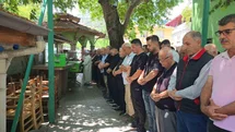 Kocasının öldürdüğü Aslıhan öğretmen ve babası toprağa verildi