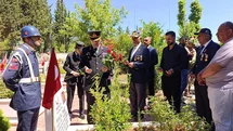 Adıyaman'da Jandarma Şehitlik Ziyareti Yapıldı