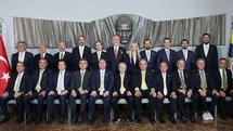 Fenerbahçe'de Yönetim Kurulu Görev Dağılımı Yapıldı