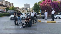 Otomobil ile çarpışan motosikletin sürücüsü yaralandı