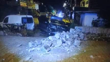 Seyir halindeki otomobile açılan ateşte başından vurulan kadın hayatını kaybetti