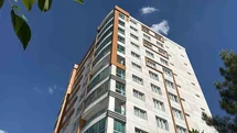 Diyarbakır’da evinin balkonundan atlayan çocuk hayatını kaybetti