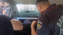 Otomobille aradıkları çocuk bagajdan çıktı