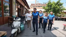 Tarsus’ta zabıtadan esnafa ortak kullanım alanı bilgilendirmesi