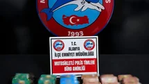 Alanya’da motosiklette 4 kilo esrar ele geçirildi
