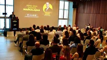Yapay zeka çağında markalaşma İzmir’de masaya yatırıldı