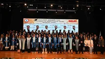 BEUN’da geleceğin hemşireleri, fizyoterapistleri ve sosyal hizmet uzmanları mezun oldu