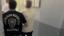 Kocaeli polisinin aradığı 8 yıllık firari İzmir’de yakalandı