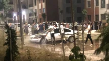 Park halindeki otomobil alev aldı