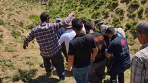 Hakkari'de Yaylada Rahatsızlanan Çoban Kurtarıldı
