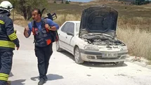 Eskişehir'de Park Halindeki Araçta Yangın
