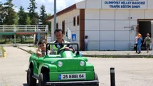 Erzurum'da Çocuklara Trafik Eğitimi Veriliyor