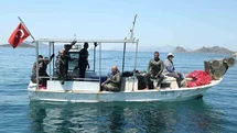 Turgutreis'te Deniz Dibi Temizliği Yapıldı