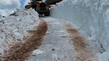 Rize’de Yaz Ayında Kar Temizliği