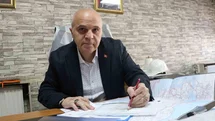 Sabah kafasında baretle inşaatta geziyor, akşam ise eldivenleri takıp ringe çıkıyor