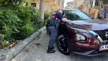 Zonguldak'ta Otomobil Ağaca Çarptı