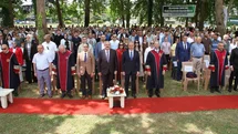 OMÜ’de mezuniyet sevinci