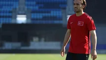 Yunus Akgün'ün Paraguay Maçı Hedefi