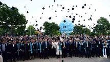 Malatya Turgut Özal Üniversitesi’nde mezuniyet coşkusu