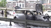 İstanbul Üsküdar'da SUV Yangını