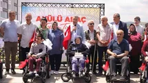 İlkadım'da Engelli Araçları Dağıtıldı