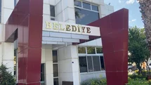 Seferihisar Belediyesine yönelik operasyonda 7 şüpheli adliyede