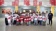 Spor festivali, özel ihtiyaçlı öğrencilerin yüzünü güldürdü