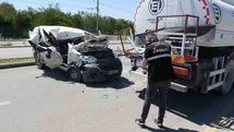 Malatya’da su tankerine çarpan aracın sürücüsü ağır yaralandı